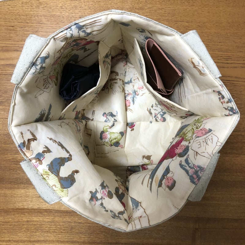 ハンドメイド＊ころりんバッグ3点とポータブルティッシュケース ハンドメイド＊ころりんバッグ3点とポータブルティッシュケース