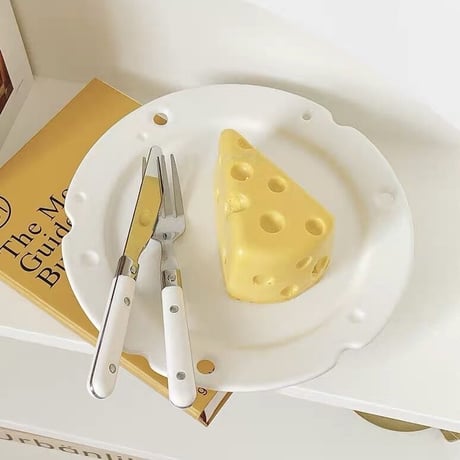 チーズモチーフプレート