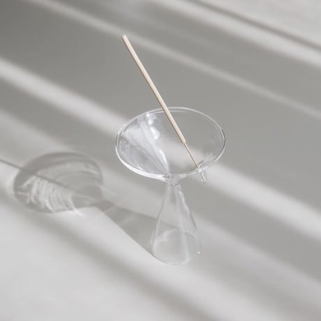 ラウンドクリアインセンスホルダー