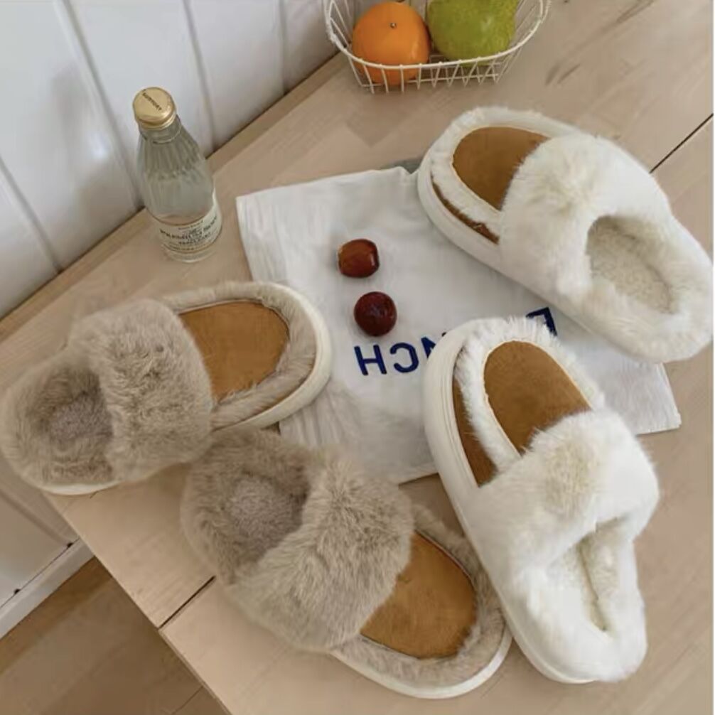 ムートンルームシューズ | Holiday Room