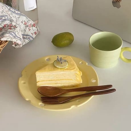 チーズモチーフプレート