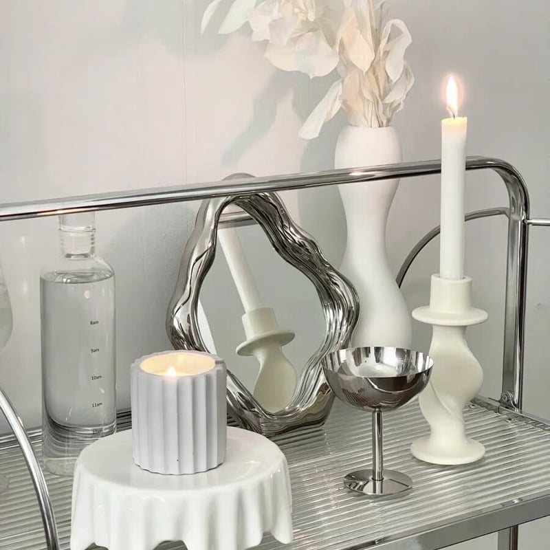ツイストキャンドルスタンド | Holiday Room