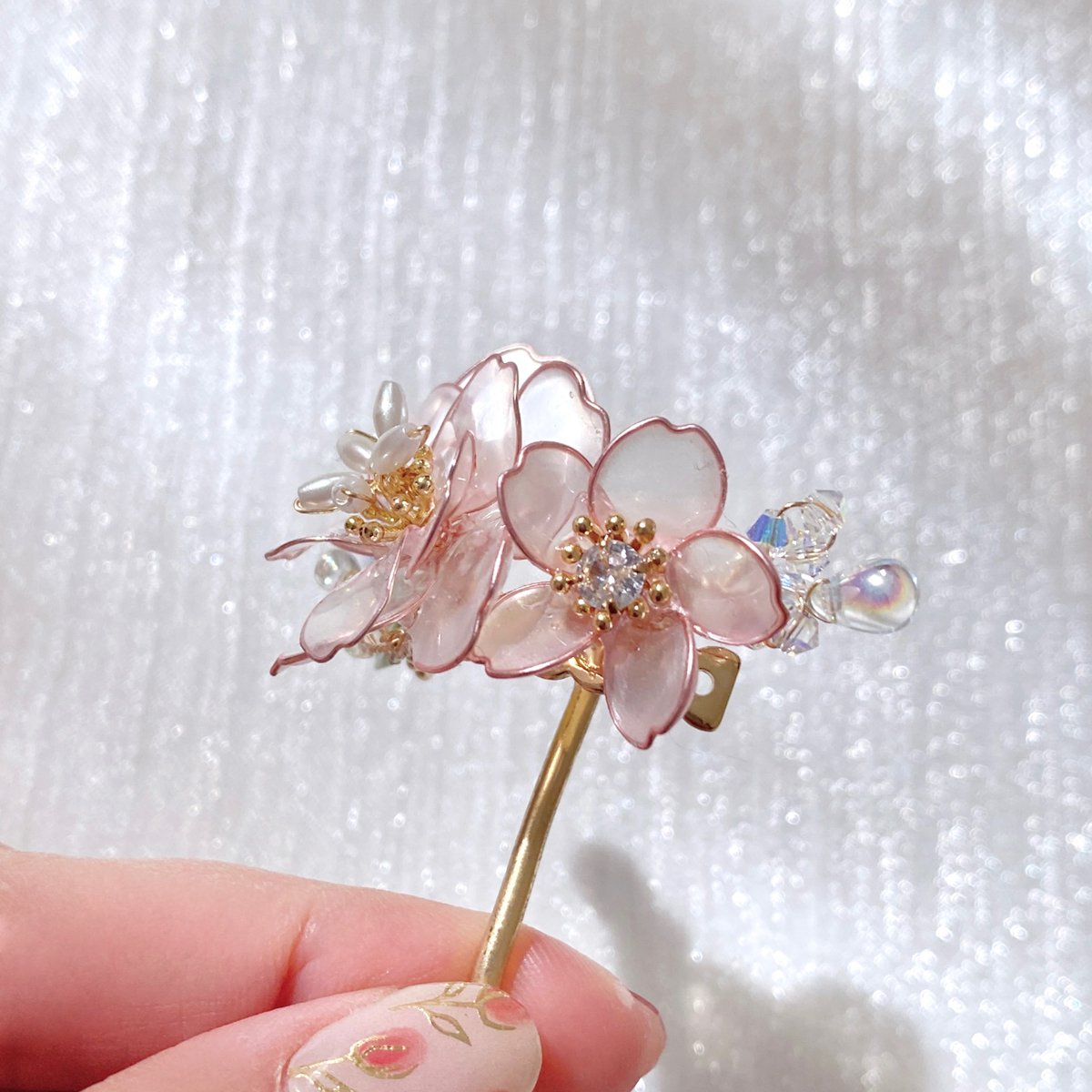 再入荷】𝐬𝐚𝐤𝐮𝐫𝐚🌸ポニーフック 𝟮𝟬𝟮𝟲 | Cerise &
