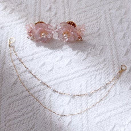 【再入荷】𝐬𝐚𝐤𝐮𝐫𝐚 襟ブローチ🌸八重桜