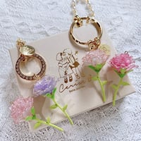 🌹 カーネーションbagチャーム 🌹