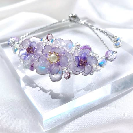 𝑳𝒂 𝒑𝒖𝒓 𝒇𝒍𝒆𝒖𝒓 ..bracelet..
