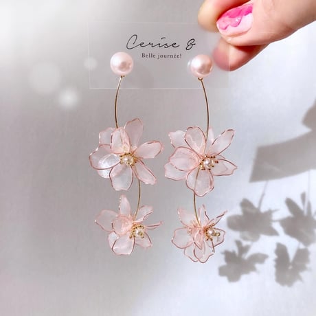 【カチューシャご購入の方限定】𝗷𝗼𝗹𝗶𝗲 𝗳𝗹𝗲𝘂𝗿🌸 ピアス/イヤリング