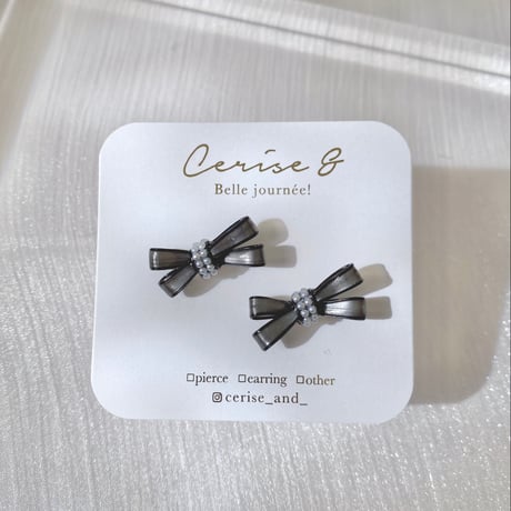 mini 𝗰𝗼𝗰𝗼𝗿𝘂🎀ピアス/イヤリング