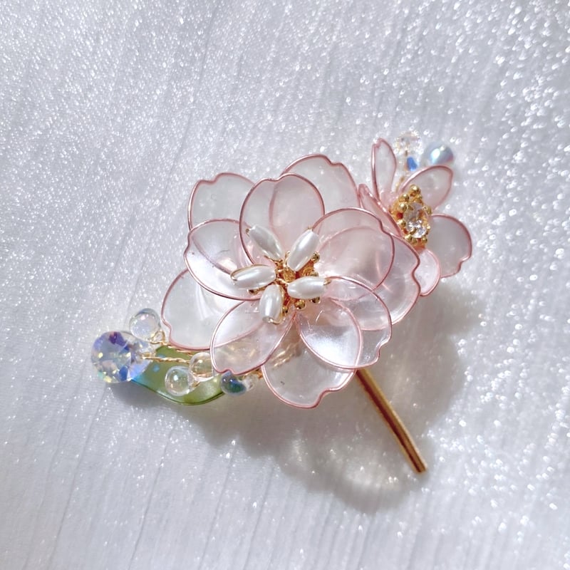再入荷】𝐬𝐚𝐤𝐮𝐫𝐚🌸ポニーフック 𝟮𝟬𝟮𝟲 | Cerise &