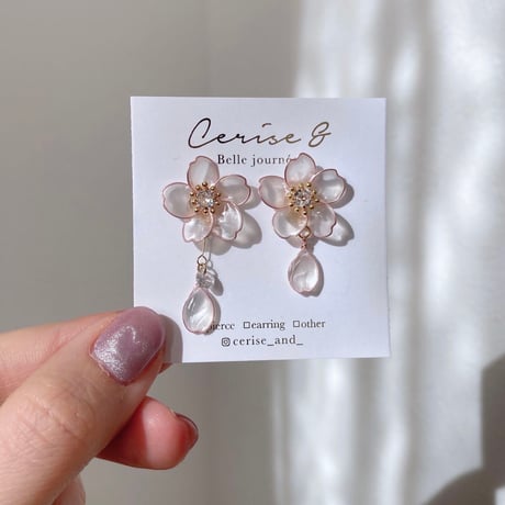 【再販】𝗦𝗼𝗺𝗲𝗶 𝗬𝗼𝘀𝗵𝗶𝗻𝗼 🌸 ピアス/イヤリング