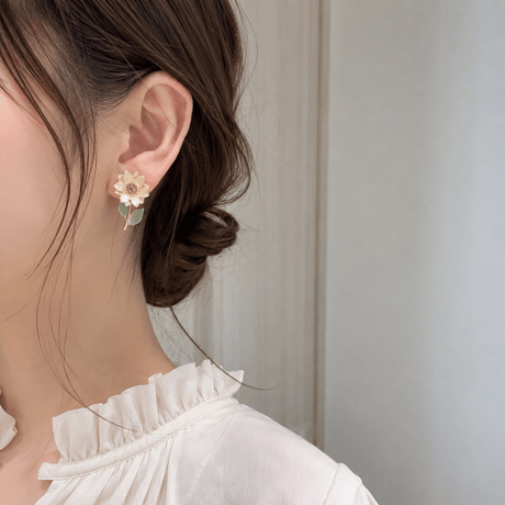 𝗉𝖾𝗍𝗂𝗍 𝗌𝗈𝗅𝖾𝗂𝗅 🌻 ピアス / イヤリング