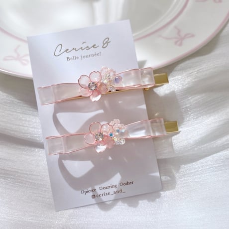 【再入荷】𝗳𝗹𝗲𝘂𝗿𝘀 𝗿𝘂𝗯𝗮𝗻🌸 𝗁𝖺𝗂𝗋 𝖼𝗅𝗂𝗉 𝗌𝖾𝗍