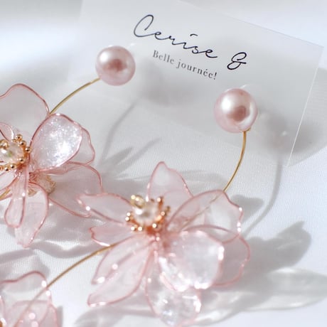【カチューシャご購入の方限定】𝗷𝗼𝗹𝗶𝗲 𝗳𝗹𝗲𝘂𝗿🌸 ピアス/イヤリング