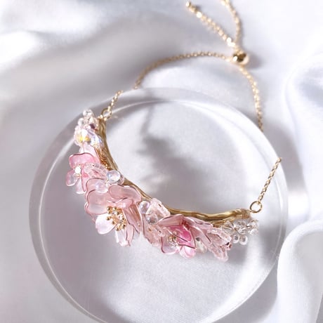 桜 𝗯𝗿𝗮𝗰𝗲𝗹𝗲𝘁 🌸 ※お一人様１点まで