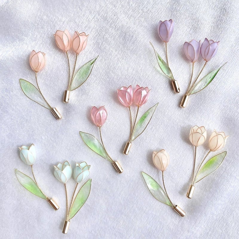 𝚃𝚞𝚕𝚒𝚙𝚜🌷𝟮𝟬𝟮𝟯 (グリーンリーフ) ピアス/イヤリング 𝚃𝚞𝚕𝚒𝚙𝚜🌷𝟮𝟬𝟮𝟯 (グリーンリーフ) ピアス/イヤリング