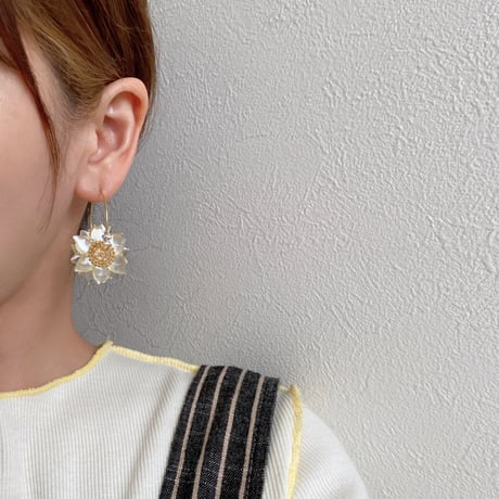 fleur de soleil🌻 ピアス / イヤリング