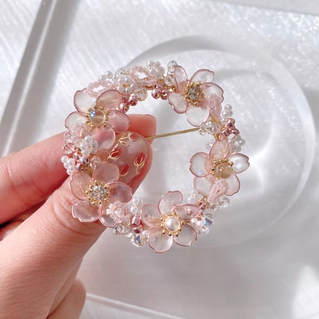 【再入荷】𝗦𝗔𝗞𝗨𝗥𝗔 ブローチ🌸 𝟮𝟬𝟮𝟲 ꒱