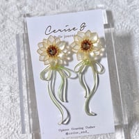 𝗛𝗶𝗺𝗮𝘄𝗮𝗿𝗶 𝐫𝐮𝐛𝐚𝐧🌻౨ৎ ピアス / イヤリング