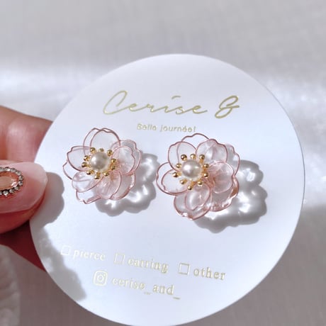 𝗽𝗲𝘁𝗶𝘁 𝗰𝗲𝗿𝗶𝘀𝗶𝗲𝗿🌸 pierce / earring