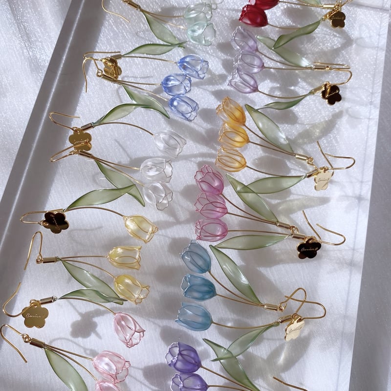 GW特別】𝗧𝗨𝗟𝗜𝗣𝗦🌷..𝟮𝟬𝟮𝟲.. ピアス/イヤリング | Cerise &