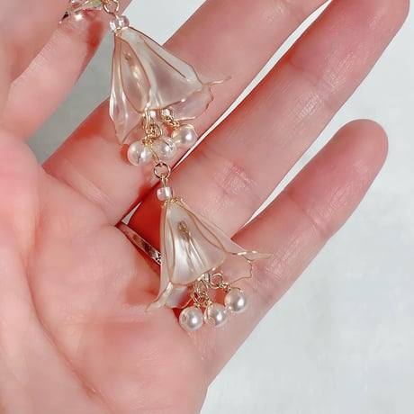 𝒃𝒓𝒊𝒔𝒆 𝒅𝒐𝒖𝒄𝒆 ピアス/イヤリング
