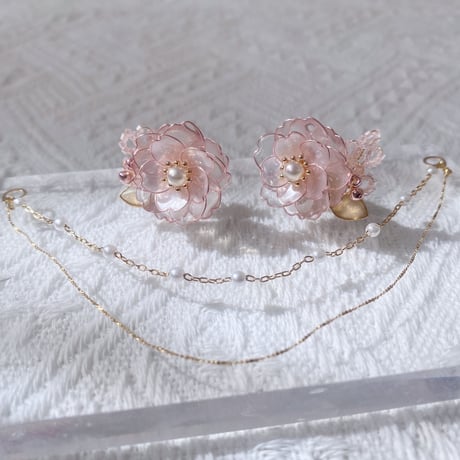 【再入荷】𝐬𝐚𝐤𝐮𝐫𝐚 襟ブローチ🌸八重桜