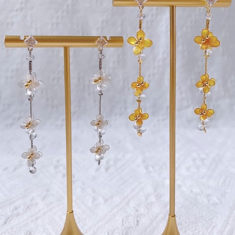 𝗞𝗶𝗻𝗺𝗼𝗸𝘂𝘀𝗲𝗶 and 𝗴𝗶𝗻𝗺𝗼𝗸𝘂𝘀𝗲𝗶  pierce /earring