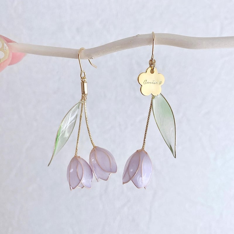𝚃𝚞𝚕𝚒𝚙𝚜🌷𝟮𝟬𝟮𝟯 (グリーンリーフ) ピアス/イヤリング 𝚃𝚞𝚕𝚒𝚙𝚜🌷𝟮𝟬𝟮𝟯 (グリーンリーフ) ピアス/イヤリング