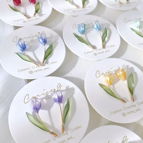 𝗺𝗶𝗻𝗶 𝗧𝗨𝗟𝗜𝗣🌷ピアス/イヤリング