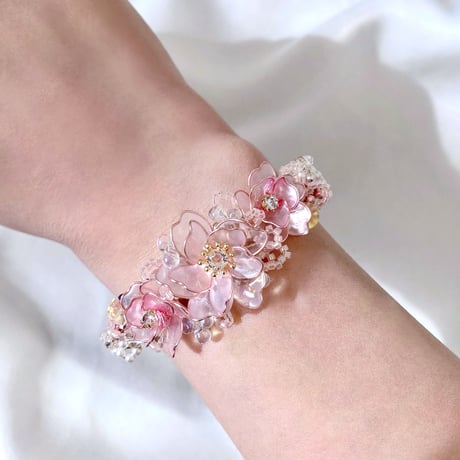 桜 𝗯𝗿𝗮𝗰𝗲𝗹𝗲𝘁 🌸 ※お一人様１点まで