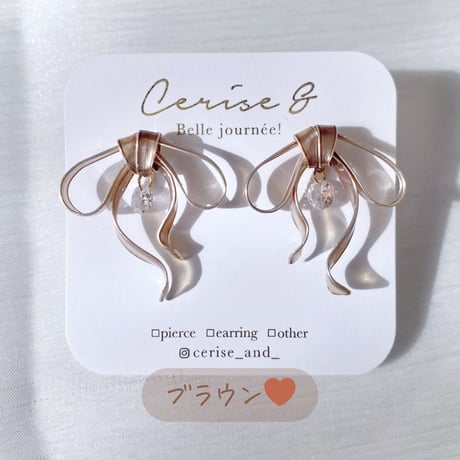 𝐩𝐞𝐭𝐢𝐭 𝐫𝐮𝐛𝐚𝐧 ౨ৎ 𝗖𝗢𝗖𝗢𝗥𝗨color ピアス/イヤリング