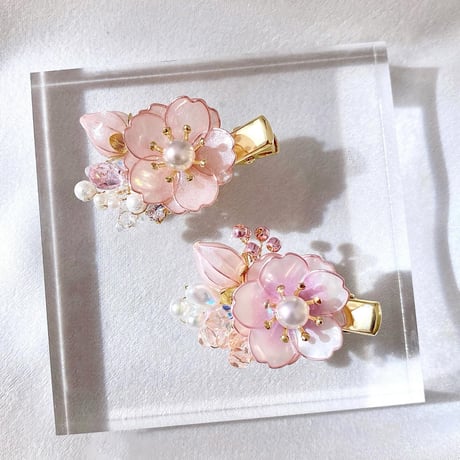 【再販】𝐬𝐚𝐤𝐮𝐫𝐚 𝗺𝗶𝗻𝗶 𝗵𝗮𝗶𝗿 𝗰𝗹𝗶𝗽 🌸ヘアクリップ