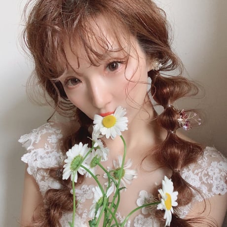 【再入荷】𝚛𝚎𝚝𝚛𝚘 𝚕𝚊𝚌𝚎 𝚏𝚕𝚘𝚠𝚎𝚛ピアス/イヤリング