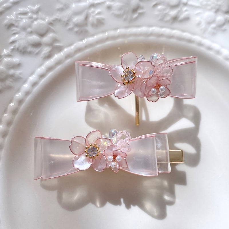 𝗦𝗮𝗸𝘂𝗿𝗮 𝗿𝘂𝗯𝗮𝗻🌸ヘアクリップ or ポニーフック | Cerise &