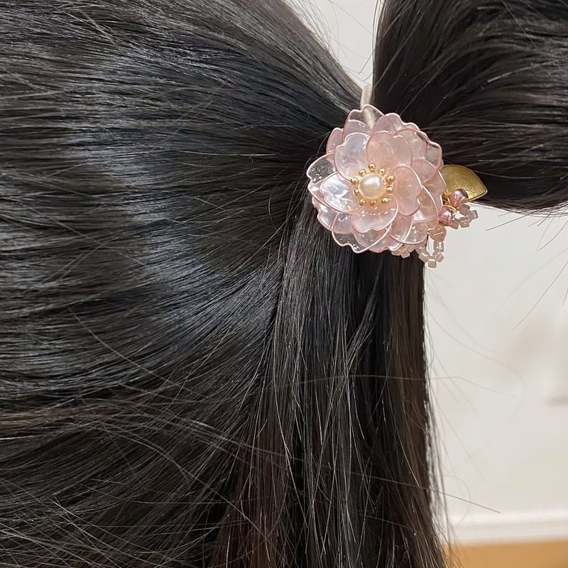 再販】𝐬𝐚𝐤𝐮𝐫𝐚 𝗉𝗈𝗇𝗒 𝗁𝗈𝗈𝗄 🌸ポニーフック | Cerise &