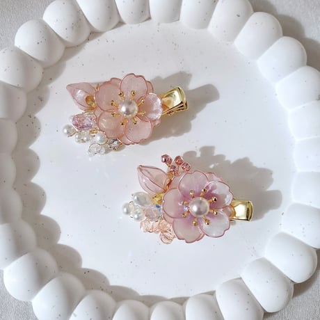 【再販】𝐬𝐚𝐤𝐮𝐫𝐚 𝗺𝗶𝗻𝗶 𝗵𝗮𝗶𝗿 𝗰𝗹𝗶𝗽 🌸ヘアクリップ