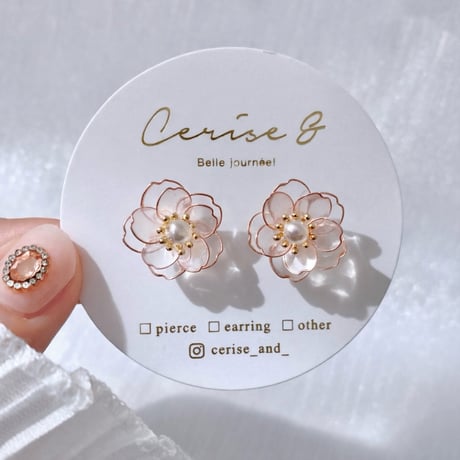 𝗽𝗲𝘁𝗶𝘁 𝗰𝗲𝗿𝗶𝘀𝗶𝗲𝗿🌸 pierce / earring