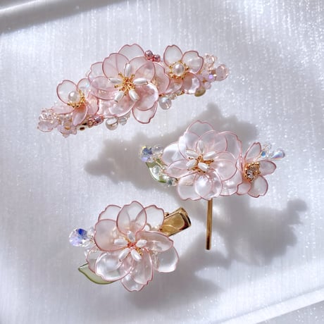【再入荷】𝐬𝐚𝐤𝐮𝐫𝐚 𝗯𝗮𝗿𝗿𝗲𝘁𝘁𝗲 𝟮𝟬𝟮𝟲 🌸バレッタ