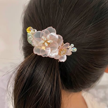 【再入荷】𝐬𝐚𝐤𝐮𝐫𝐚🌸ポニーフック 𝟮𝟬𝟮𝟲