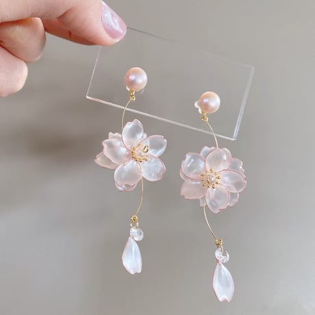 【再販】𝐻𝑖𝑟𝑎𝑟𝑖 𓂃🌸 2025   pierce / earring