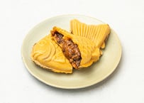 うす皮たい焼き 黒ごまあん 5個入り | 鯛きち