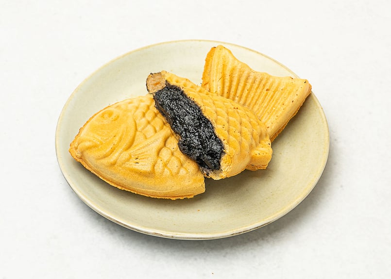 うす皮たい焼き 黒ごまあん 5個入り | 鯛きち