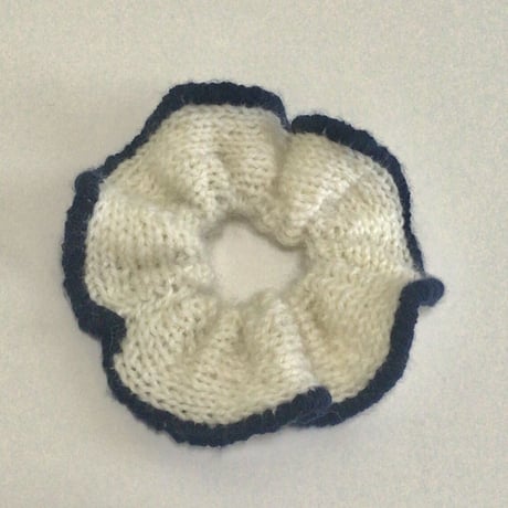 knit chouchou (ivory×navy)