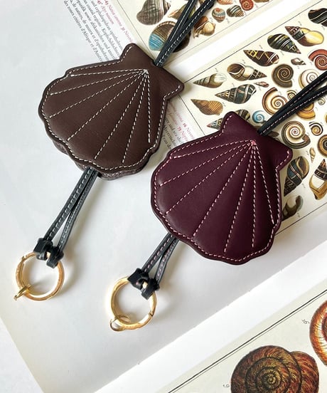 SEA SHELL KEY NECK HOLDER