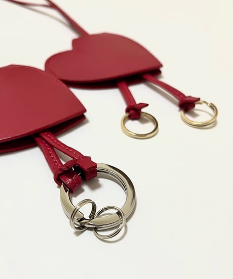 “LOVE MYSELF” KEY NECK HOLDER