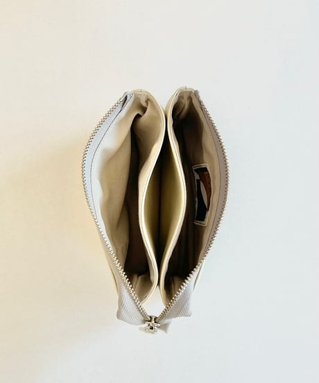 「Unsung Hero」MULTI POUCH Paisley