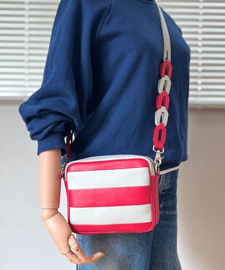 WIDE BORDER SHOULDER BAG with CHAIN MOTIF STRAP
