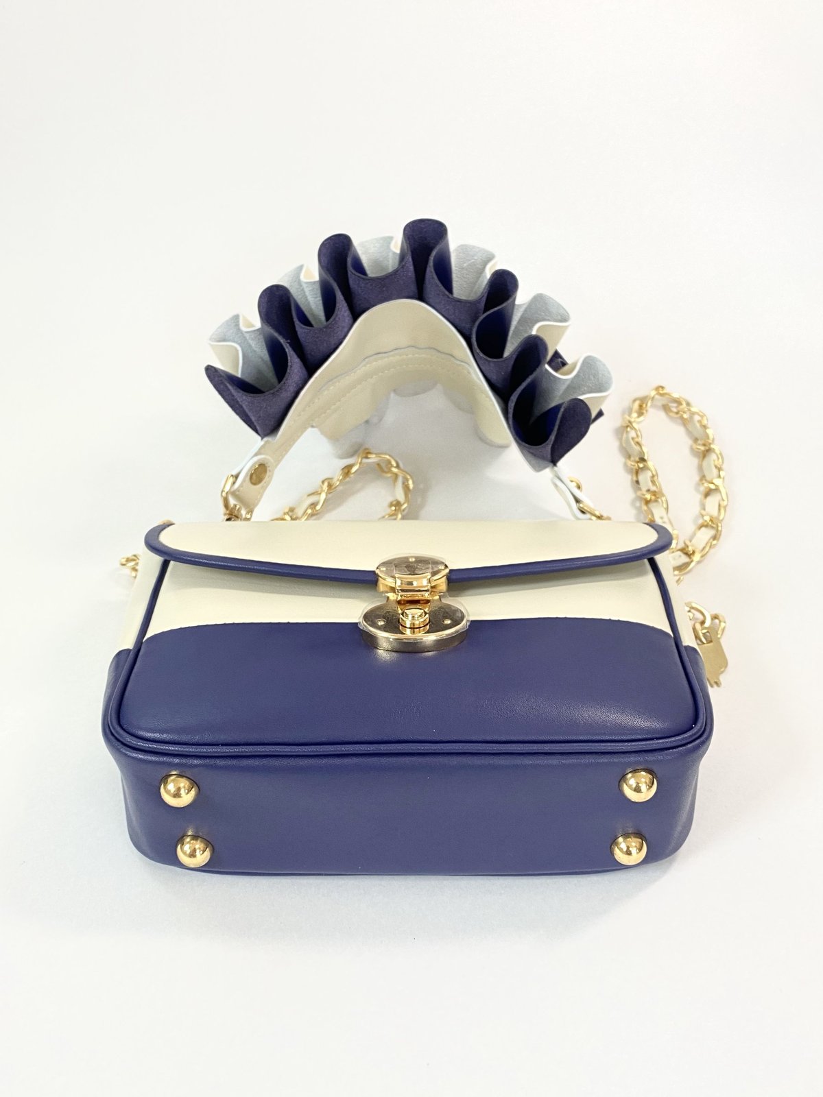 tortoago トルトアーゴ　フリル　レザーショルダーバッグ 3WAY FRILL POCHETTE SIZE:S(チェーンショルダー) | tortoago