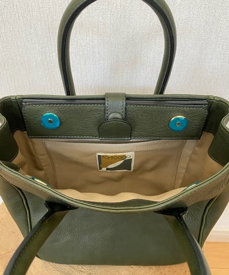 ACCORDION TOTE BAG