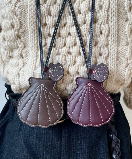 SEA SHELL KEY NECK HOLDER